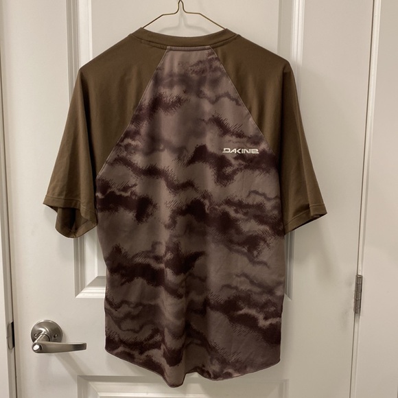 Dakine Bike Jersey, size small - Picture 6 of 9